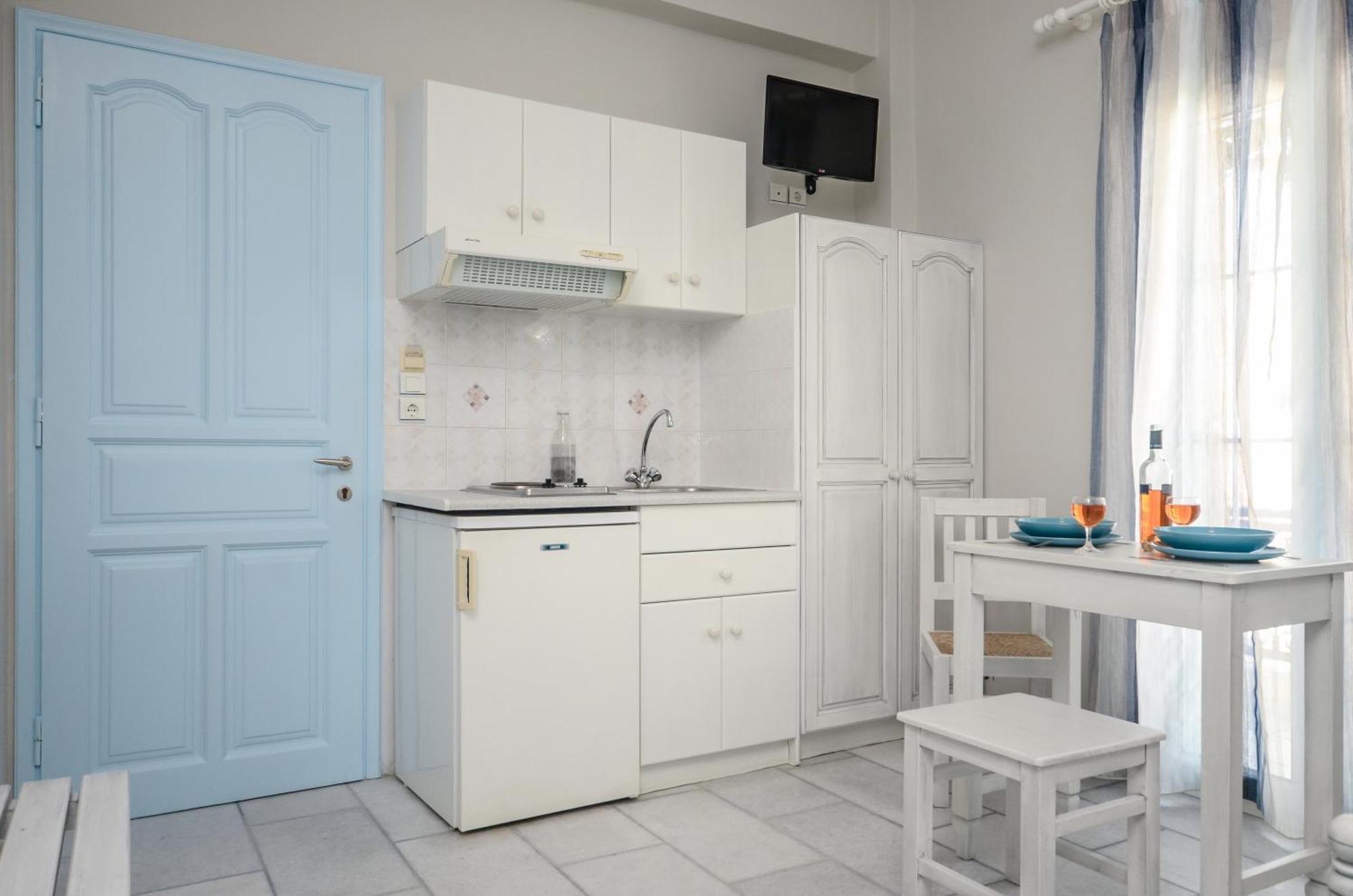 Sofi Pension Naxos City Экстерьер фото